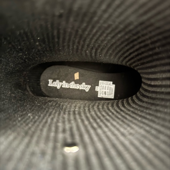 Women's sz 8 Black Winter & Rain Boots with Gold accents - Picture 5 of 5